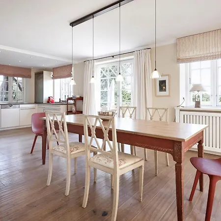 Ferienhaus Haus Auswanderer 2 Nieblum
